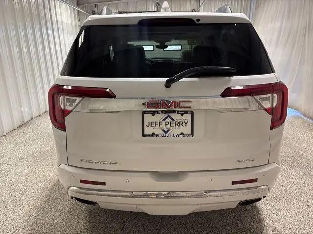 2023 GMC Acadia AWD Denali