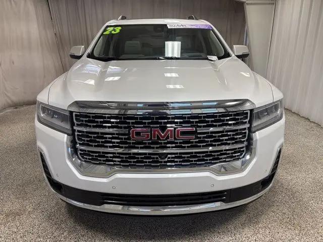 2023 GMC Acadia AWD Denali