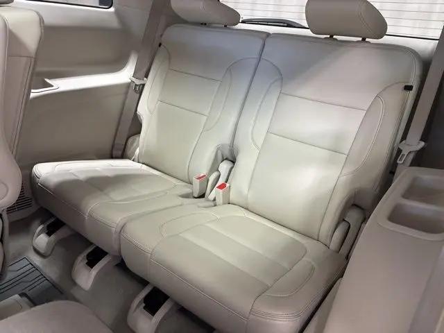 2023 GMC Acadia AWD Denali