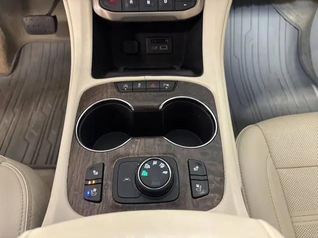 2023 GMC Acadia AWD Denali