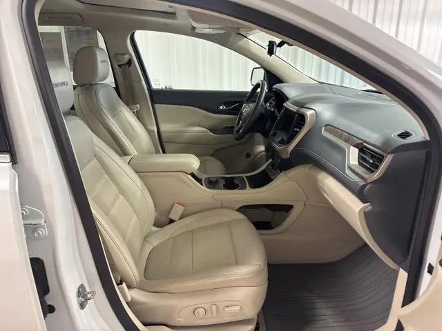 2023 GMC Acadia AWD Denali
