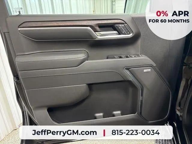2026 GMC Sierra 1500 Crew Cab, Short Bed, SLT, 4WD