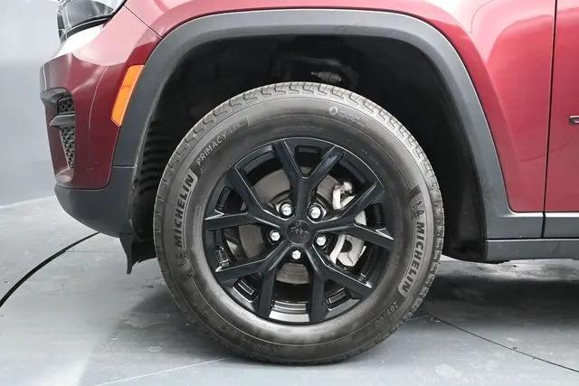 2025 Jeep Grand Cherokee Altitude 4x4