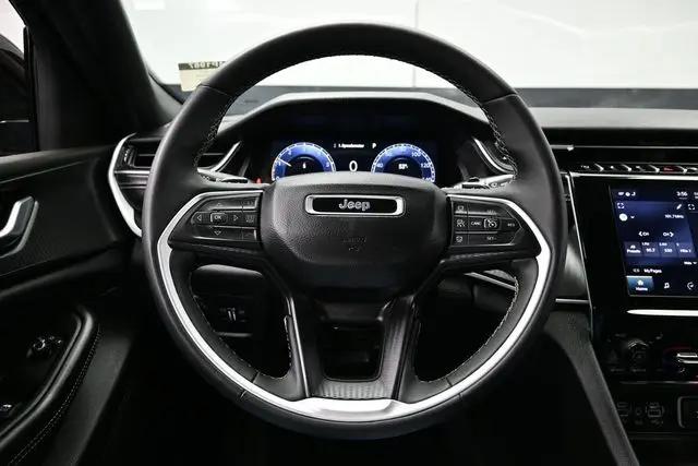 2025 Jeep Grand Cherokee Altitude 4x4