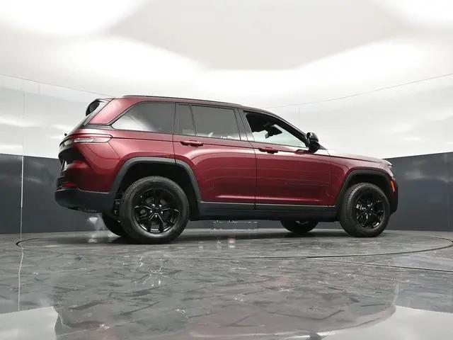 2025 Jeep Grand Cherokee Altitude 4x4