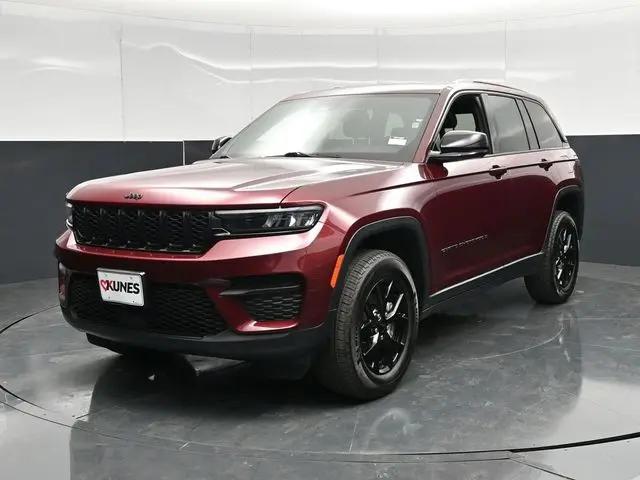 2025 Jeep Grand Cherokee Altitude 4x4