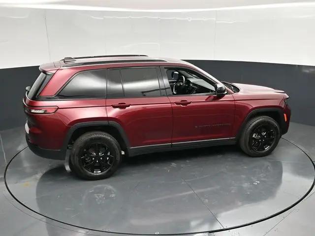 2025 Jeep Grand Cherokee Altitude 4x4