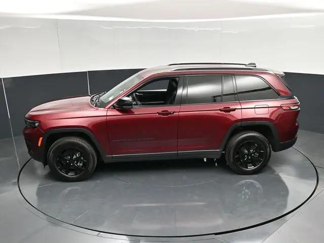2025 Jeep Grand Cherokee Altitude 4x4