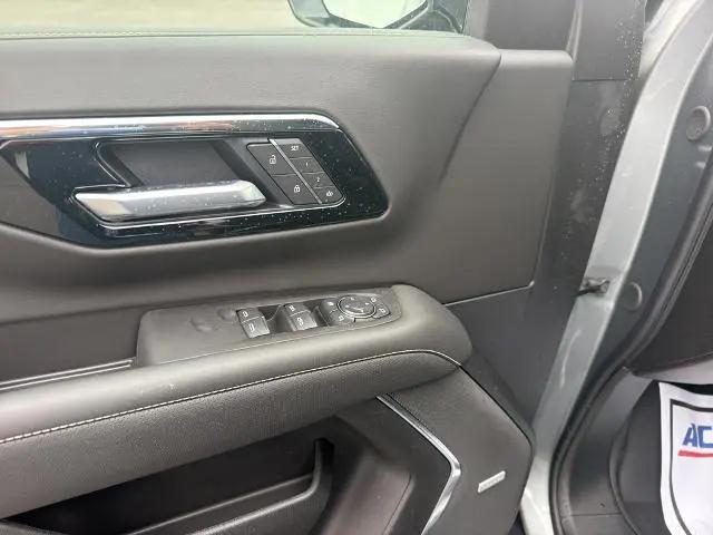 2026 Chevrolet Tahoe 4WD Premier