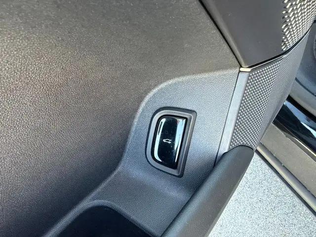 2024 Cadillac iQ Luxury w/1SC