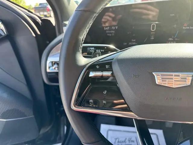 2024 Cadillac iQ Luxury w/1SC