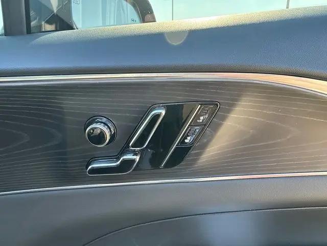 2024 Cadillac iQ Luxury w/1SC