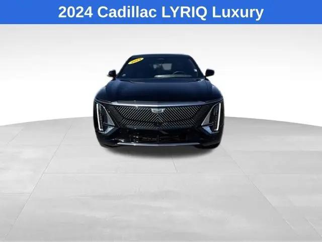 2024 Cadillac iQ Luxury w/1SC