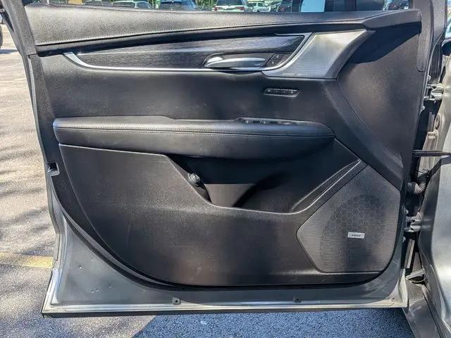 2023 Cadillac XT5 FWD Premium Luxury