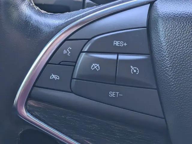 2023 Cadillac XT5 FWD Premium Luxury