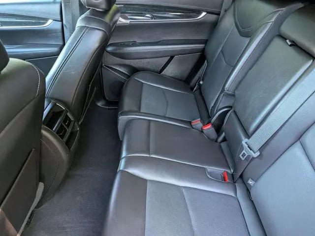 2023 Cadillac XT5 FWD Premium Luxury