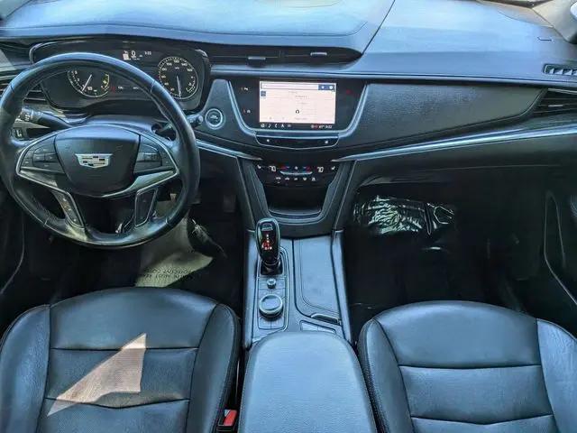 2023 Cadillac XT5 FWD Premium Luxury
