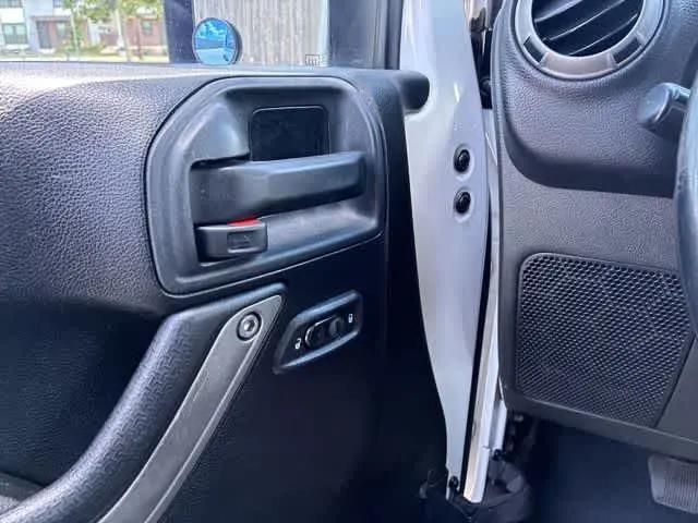 2015 Jeep Wrangler Sport