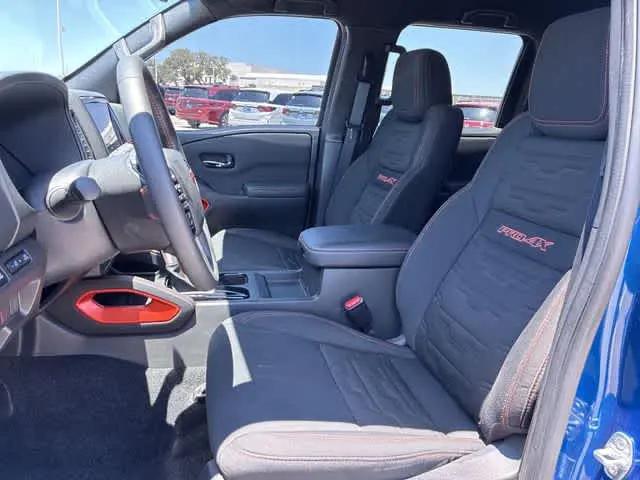 2024 Nissan Frontier Crew Cab PRO-4X 4x4