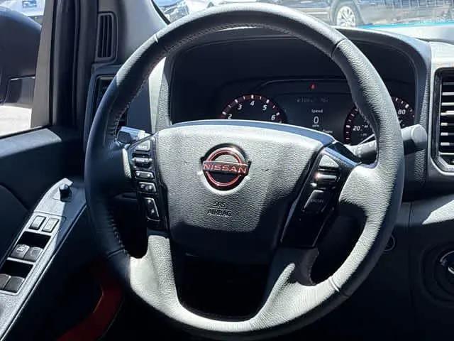 2024 Nissan Frontier Crew Cab PRO-4X 4x4