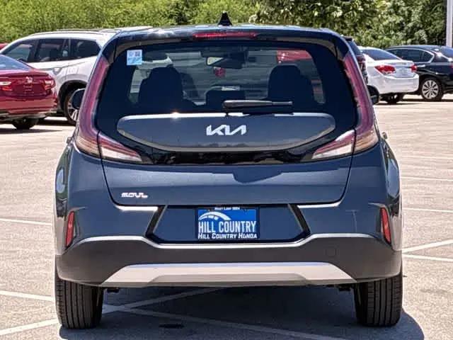 2024 Kia Soul LX