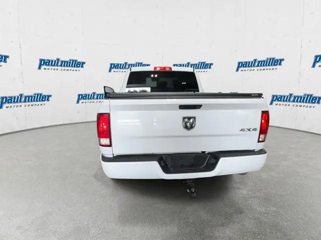 2017 Ram 1500 Express Quad Cab 4x4 6'4" Box
