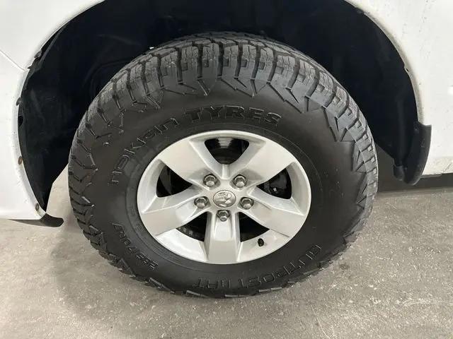 2017 Ram 1500 Express Quad Cab 4x4 6'4" Box