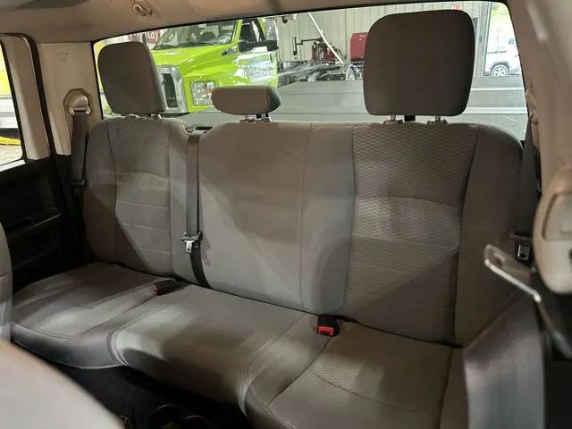 2017 Ram 1500 Express Quad Cab 4x4 6'4" Box