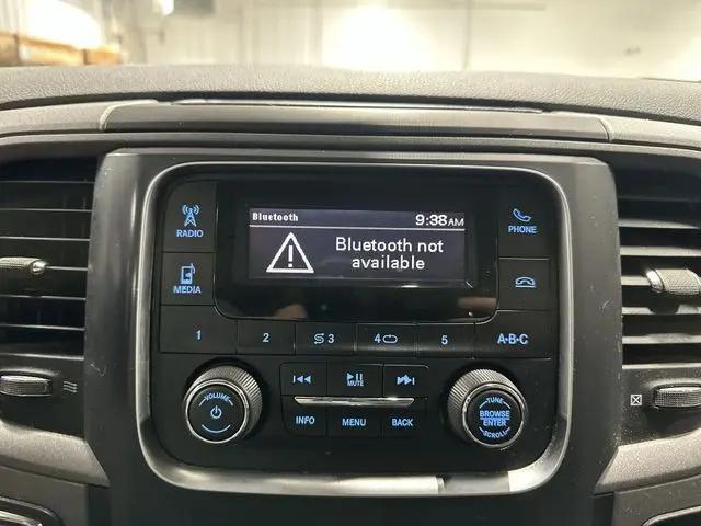 2017 Ram 1500 Express Quad Cab 4x4 6'4" Box