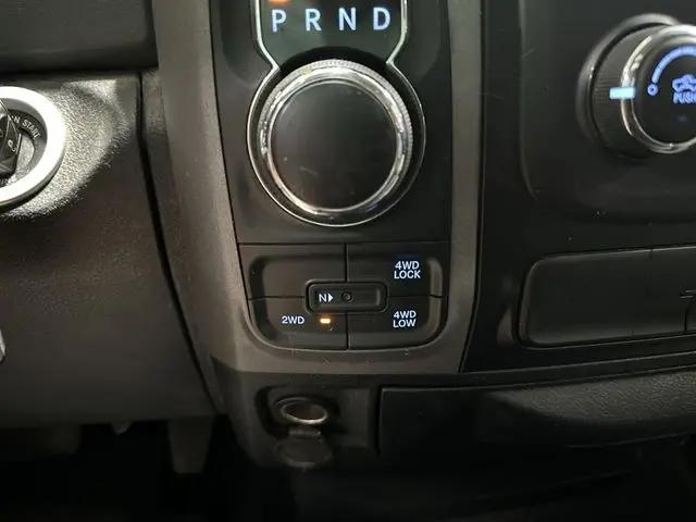 2017 Ram 1500 Express Quad Cab 4x4 6'4" Box
