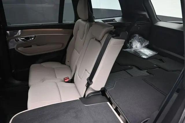 2026 Volvo XC90 Plug-In Hybrid Ultra, T8 AWD, Electric/Gasoline, Bright, 7 Seats