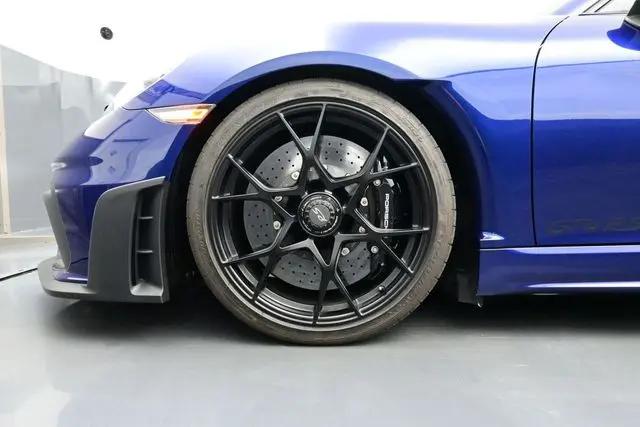 2024 Porsche 718 Cayman GT4 RS