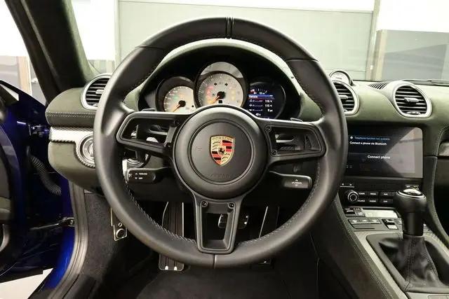 2024 Porsche 718 Cayman GT4 RS