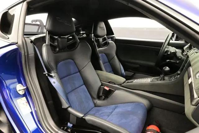 2024 Porsche 718 Cayman GT4 RS