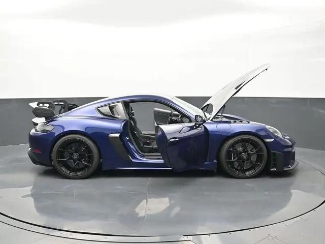 2024 Porsche 718 Cayman GT4 RS