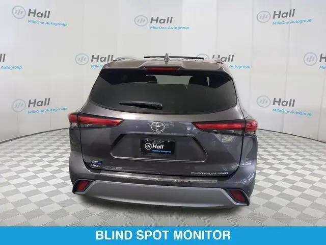 2021 Toyota Highlander Platinum