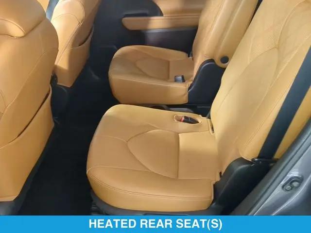 2021 Toyota Highlander Platinum