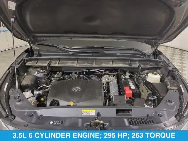 2021 Toyota Highlander Platinum
