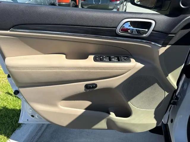 2020 Jeep Grand Cherokee Limited 4x2