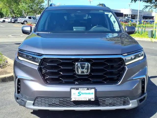 2023 Honda Pilot AWD Elite