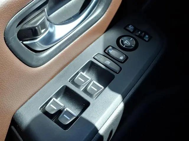 2023 Honda Pilot AWD Elite