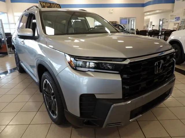 2026 Honda Pilot Touring for sale in Muncie, IN