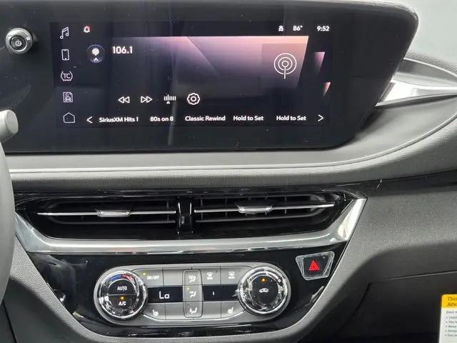 2026 Buick NV Sport Touring FWD