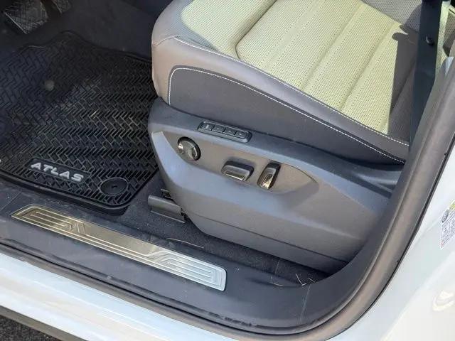 2026 Volkswagen Atlas SEL