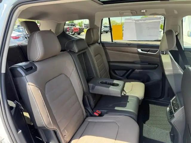 2026 Volkswagen Atlas SEL