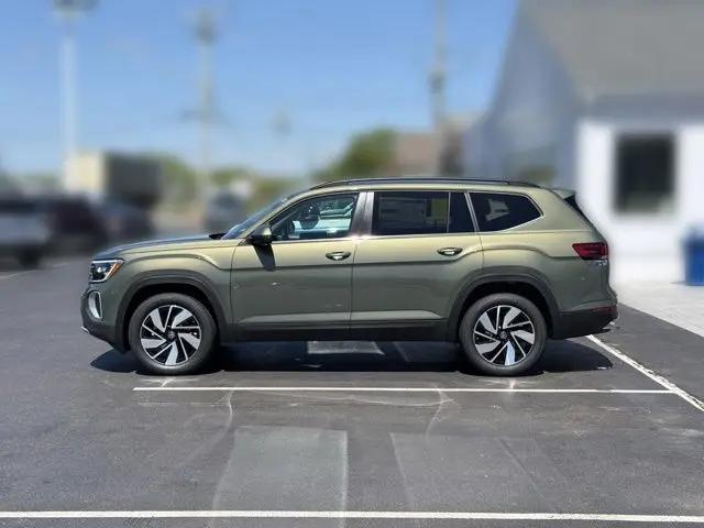 2026 Volkswagen Atlas SE with Technology