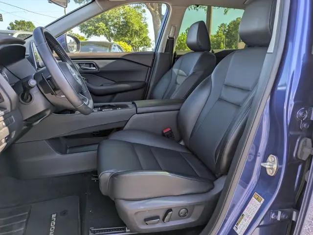 2023 Nissan Rogue SV FWD