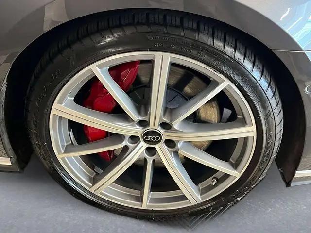 2023 Audi S8 TFSI quattro Tiptronic