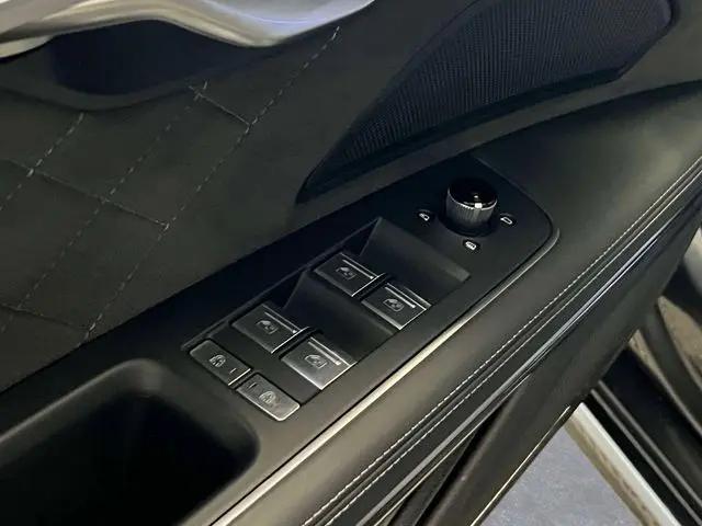 2023 Audi S8 TFSI quattro Tiptronic