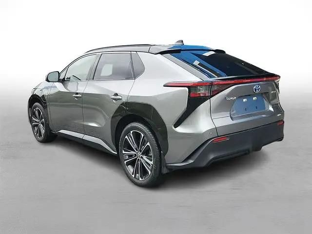 2023 Toyota bZ4X Limited